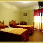 Hueso Gasthof 2*