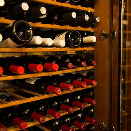 Hueso Gasthof Trujillo