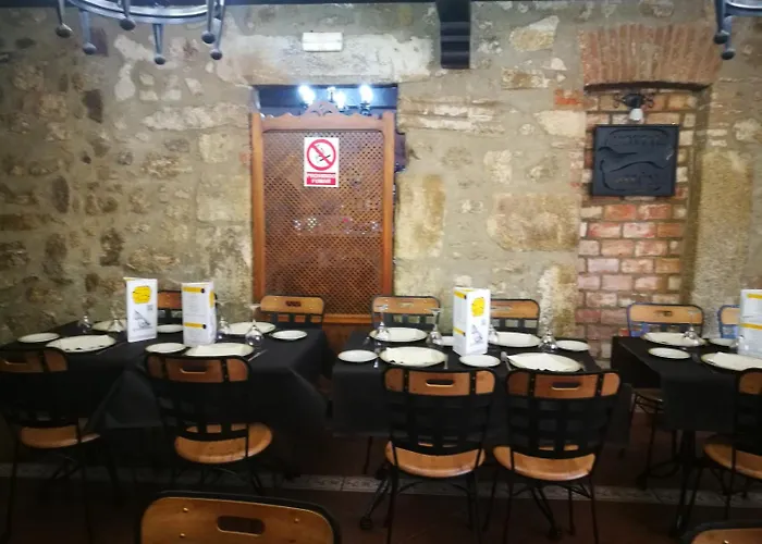 Guest house Hueso 2*