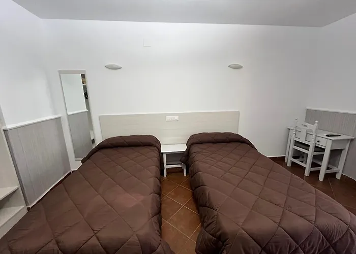 Hueso Guest house 2*