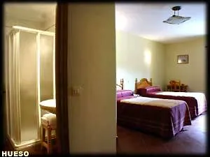 Hueso Guest house 2*